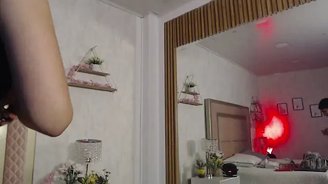 Madii  online show from April 20, 2026, 12:08 pm