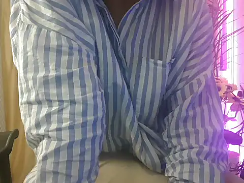 Naughty tanu online show from March 8, 2026, 8:01 pm