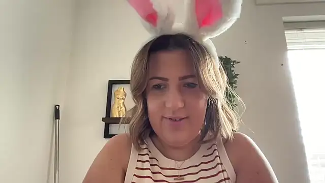 annabellewarick online show from April 2, 2026, 10:00 am