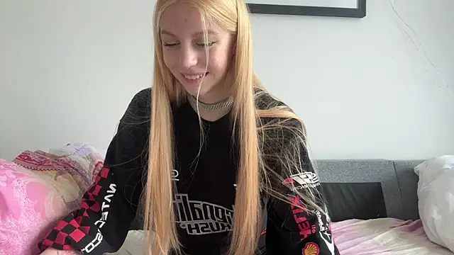 Fanny Fresh online show from May 30, 2026, 8:53 am