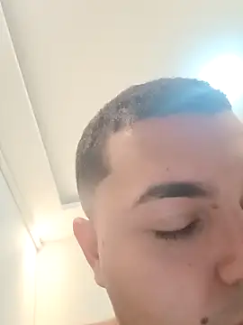 starksantos449 online show from March 7, 2026, 10:48 pm