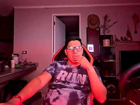 Snapshot of flippke chatting on March 17, 2026, 1:30 am flippke online show from March 17, 2026, 1:30 am