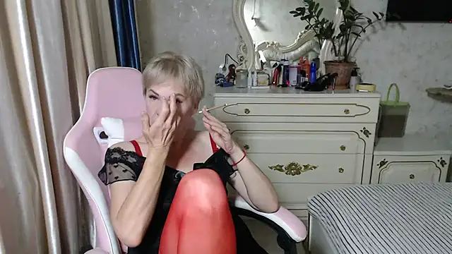 Sweet Lena7 online show from May 16, 2026, 8:52 pm