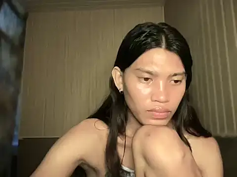 Yourgoddess jayve online show from April 12, 2026, 1:36 pm