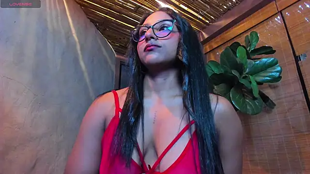 Victoria Gonzalez online show from March 10, 2026, 12:20 pm