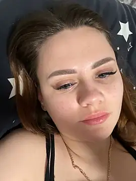 EliasynWoiues online show from March 12, 2026, 7:18 pm