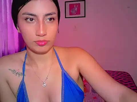 Snapshot of KattySquirtt chatting on March 10, 2026, 9:19 pm KattySquirtt online show from March 10, 2026, 9:19 pm