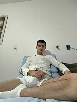 novinho gostoso safado online show from June 29, 2026, 1:12 am
