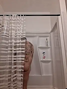 Brandon23xxxgb online show from April 4, 2026, 2:51 am