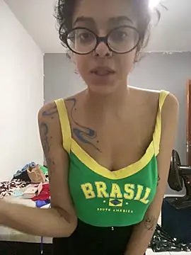 Snapshot of maxxine_jade chatting on March 9, 2026, 5:55 am maxxine jade online show from March 9, 2026, 5:55 am