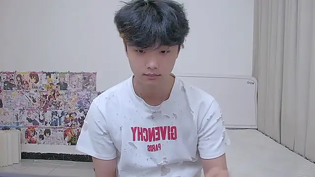 icecream-002 online show from May 18, 2026, 1:05 pm