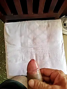 Andrealexander30 online show from April 11, 2026, 5:26 am