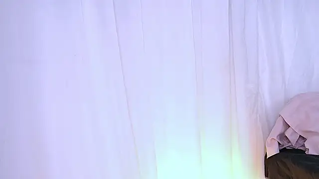 MissClaraJewel online show from May 21, 2026, 4:32 am