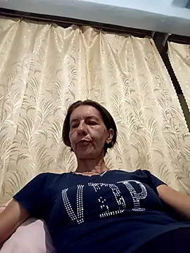 Snapshot of Tania9876 chatting on July 23, 2026, 7:32 pm Tania9876 online show from July 23, 2026, 7:32 pm