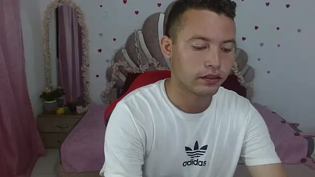 sven fox723 online show from June 8, 2026, 12:38 pm