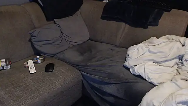 Hottehans88 online show from March 21, 2026, 6:12 pm