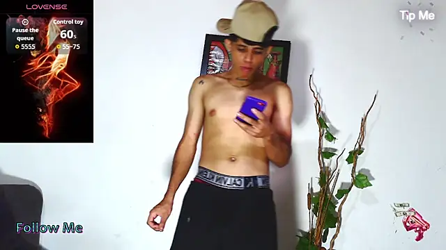 Snapshot of Dark_devil_7777 chatting on March 13, 2026, 5:18 pm Dark devil 7777 online show from March 13, 2026, 5:18 pm