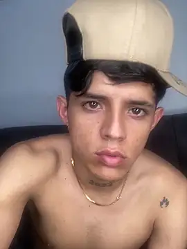 Snapshot of Dark_devil_7777 chatting on March 22, 2026, 4:38 am Dark devil 7777 online show from March 22, 2026, 4:38 am