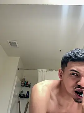 LatinHotxx2 online show from July 31, 2026, 6:13 am