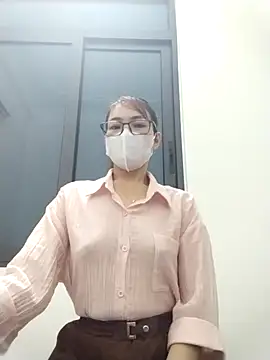 Mai phuong online show from March 28, 2026, 6:47 am