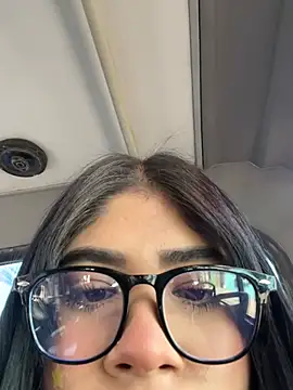 Dakota-baby online show from March 16, 2026, 8:11 pm