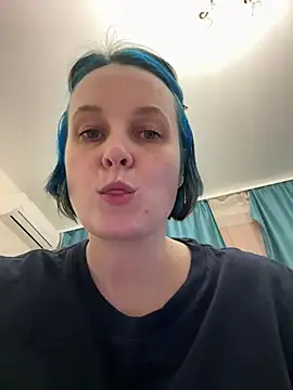 HubbaBaby online show from April 5, 2026, 8:04 pm