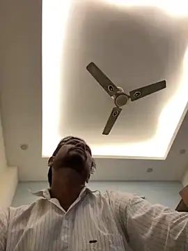 Meet NEW DELHI online show from March 14, 2026, 7:47 am