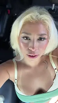 mxmxee online show from April 23, 2026, 3:13 pm