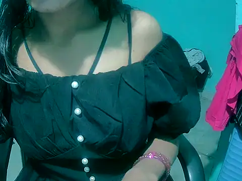 Snapshot of Sexy-riya02 chatting on March 10, 2026, 4:11 pm Sexy-riya02 online show from March 10, 2026, 4:11 pm