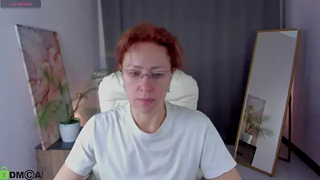 LeticiaRomano online show from April 11, 2026, 3:58 am