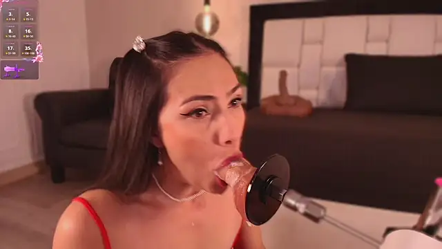 Mia gag  online show from May 14, 2026, 11:29 am
