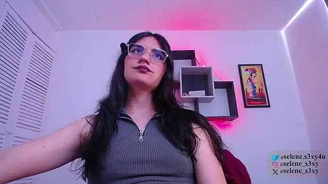 selene cutie online show from April 22, 2026, 6:36 pm