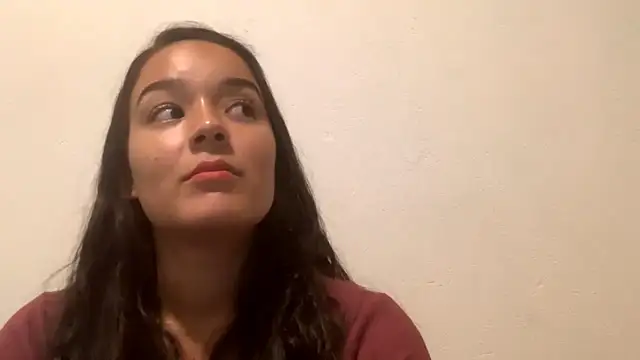 Snapshot of KyongCrumbliss chatting on March 12, 2026, 10:47 pm KyongCrumbliss online show from March 12, 2026, 10:47 pm