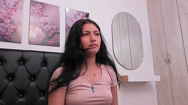 Tamar4 f00x online show from June 25, 2026, 2:42 am