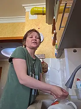  LOLA-LOLA  online show from June 10, 2026, 2:07 pm