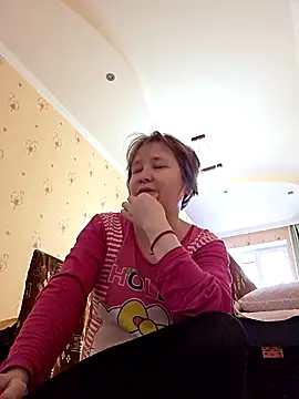  LOLA-LOLA  online show from April 23, 2026, 1:24 pm