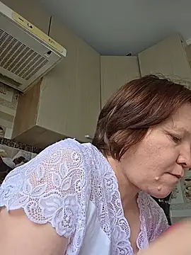  LOLA-LOLA  online show from June 26, 2026, 8:31 am