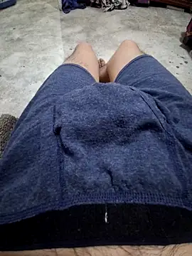 Ang3l 19 online show from April 19, 2026, 4:35 am