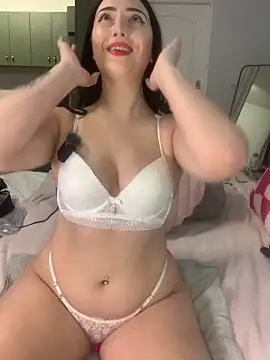 BADFOXXXY online show from May 28, 2026, 6:47 pm