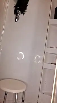 Snapshot of officialbaldbabey chatting on March 21, 2026, 8:35 pm officialbaldbabey online show from March 21, 2026, 8:35 pm