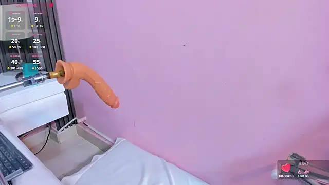 lia sucker online show from June 25, 2026, 3:48 am