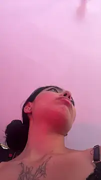 sylphiee  online show from April 23, 2026, 4:19 am