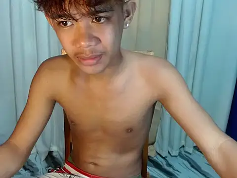 boynextdoorjosh online show from April 12, 2026, 10:57 pm