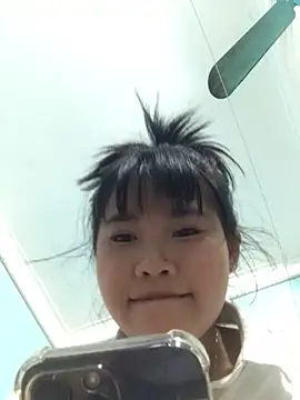 Kini sexy27 online show from March 11, 2026, 11:04 am