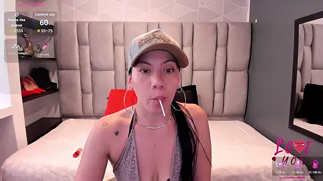 Abril Fox   online show from June 6, 2026, 7:30 pm