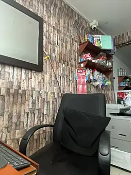 jhosuamoore online show from July 25, 2026, 12:22 pm