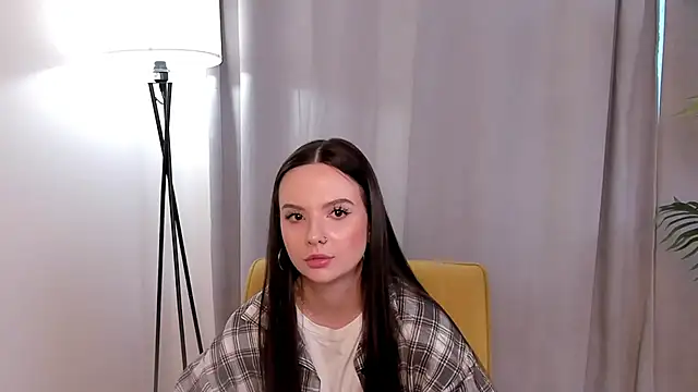 Snapshot of MeghanSkaer chatting on March 15, 2026, 9:49 am MeghanSkaer online show from March 15, 2026, 9:49 am