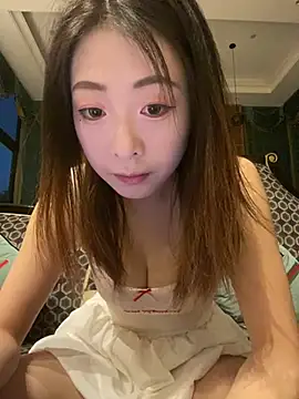 Lucky guoguo1 online show from July 28, 2026, 11:17 am
