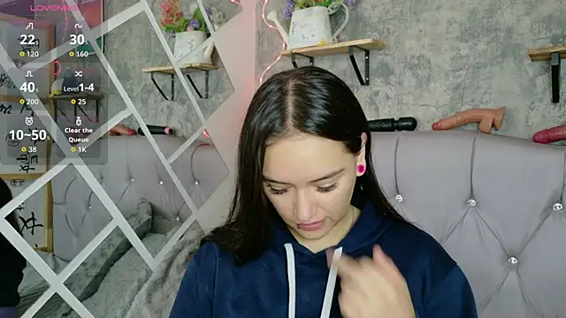 Sophia xoxo1 online show from April 9, 2026, 2:01 pm