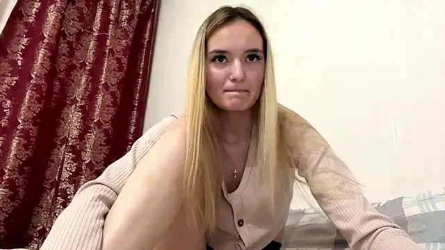 ReathaKiss online show from April 30, 2026, 5:09 pm